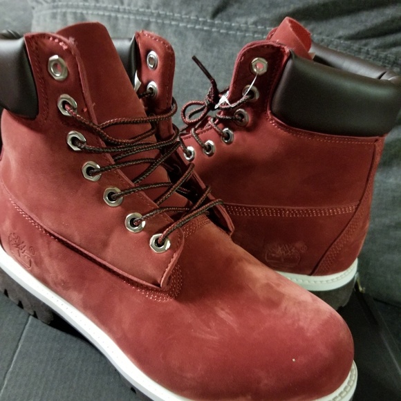 Timberlands - Picture 2 of 3